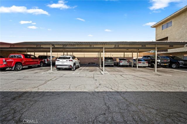 21219 Roscoe Boulevard 211, Canoga Park, CA 91304
