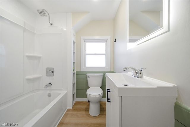 241 King Street, Fairport Harbor, OH 44077