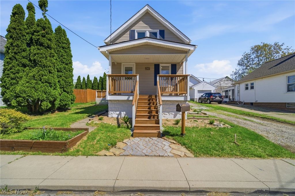 241 King Street, Fairport Harbor, OH 44077