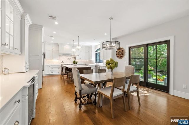 10 Day Avenue, Tenafly, NJ 07670