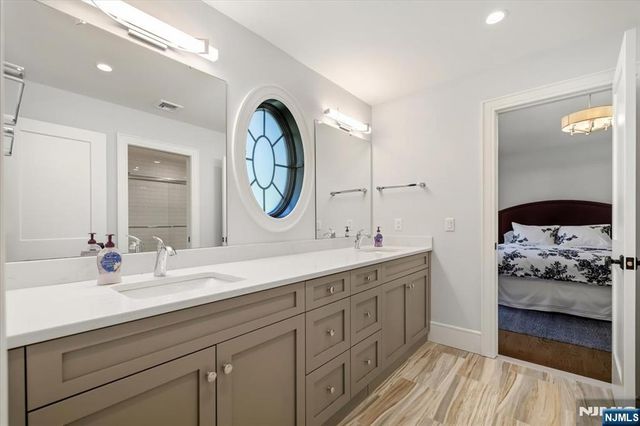 10 Day Avenue, Tenafly, NJ 07670