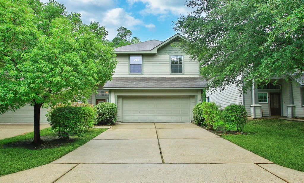 142 W Burberry Circle, The Woodlands, TX 77384