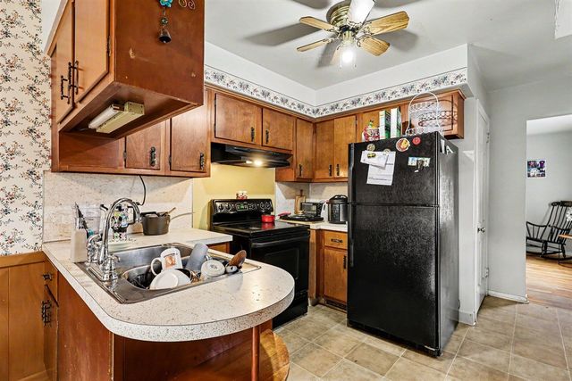 1636 Delwood Avenue, Wyoming, MI 49509