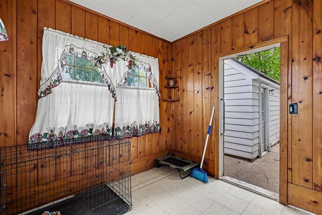 1636 Delwood Avenue, Wyoming, MI 49509