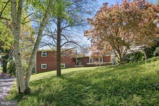 774 ROBINHOOD RD, Bryn Mawr, PA 19010