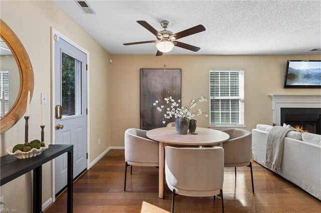 3884 Fox RN, Williamsburg, VA 23188