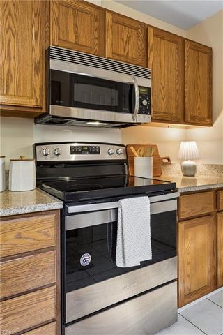 3884 Fox RN, Williamsburg, VA 23188
