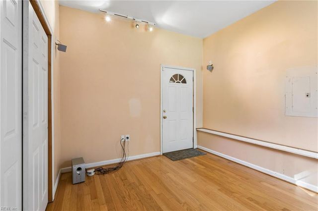 3884 Fox RN, Williamsburg, VA 23188