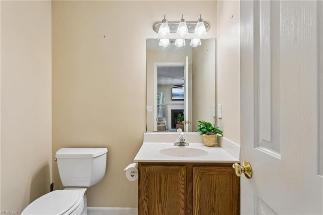 3884 Fox RN, Williamsburg, VA 23188