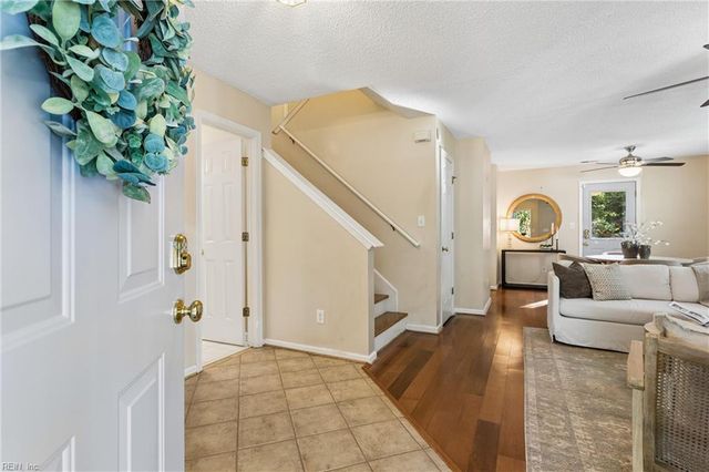 3884 Fox RN, Williamsburg, VA 23188