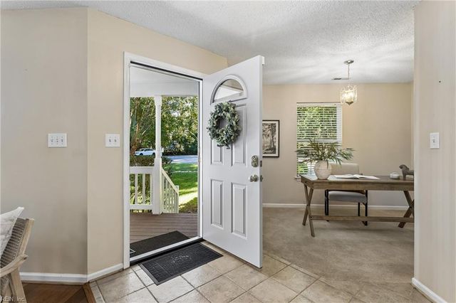 3884 Fox RN, Williamsburg, VA 23188