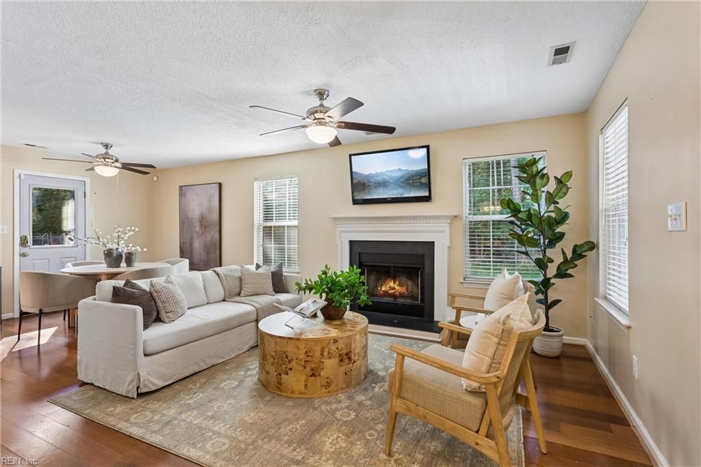 3884 Fox RN, Williamsburg, VA 23188