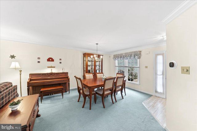 402 SUMNER WAY, West Chester, PA 19382