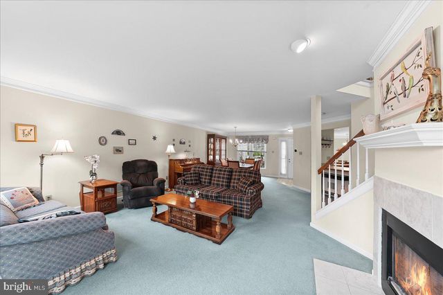 402 SUMNER WAY, West Chester, PA 19382