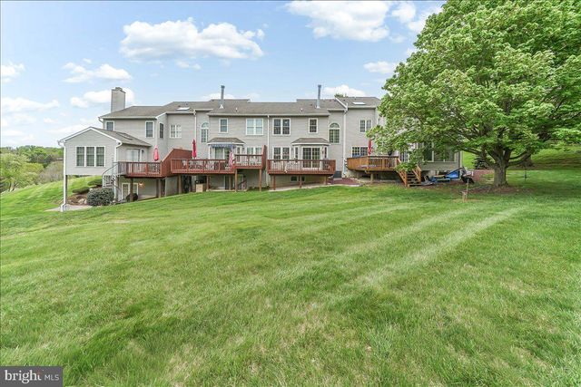 402 SUMNER WAY, West Chester, PA 19382