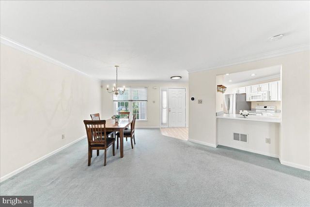 402 SUMNER WAY, West Chester, PA 19382