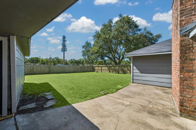 1730 Hilton Head Drive, Missouri City, TX 77459