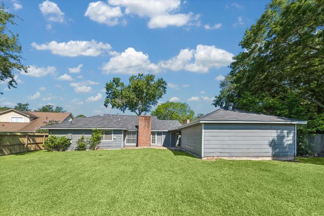 1730 Hilton Head Drive, Missouri City, TX 77459