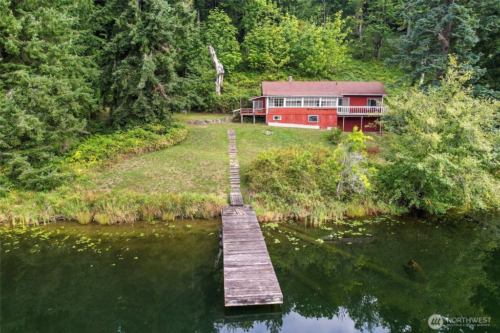 22969 Lake McMurray Lane, Mount Vernon, WA 98274