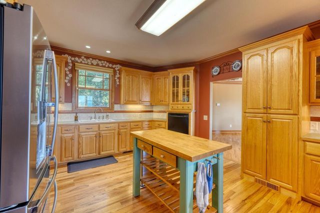 1722 Victoria Woods Circle, Hiawassee, GA 30546