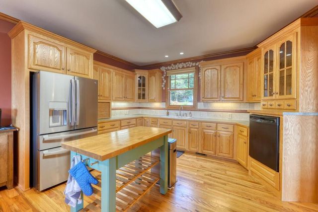 1722 Victoria Woods Circle, Hiawassee, GA 30546