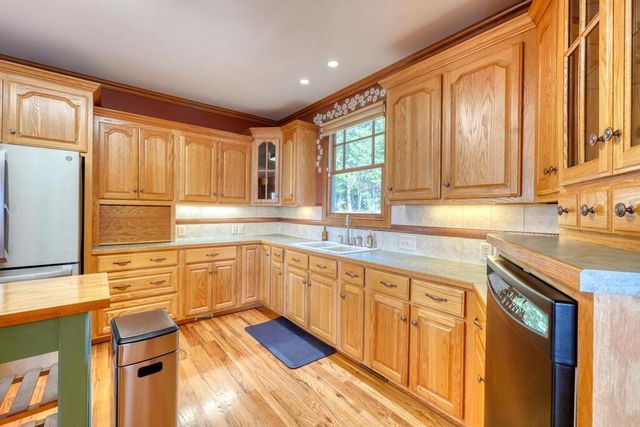 1722 Victoria Woods Circle, Hiawassee, GA 30546