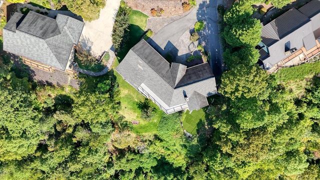 1722 Victoria Woods Circle, Hiawassee, GA 30546