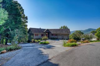 1722 Victoria Woods Circle, Hiawassee, GA 30546