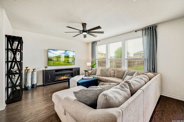 2426 Indian Frst, San Antonio, TX 78244