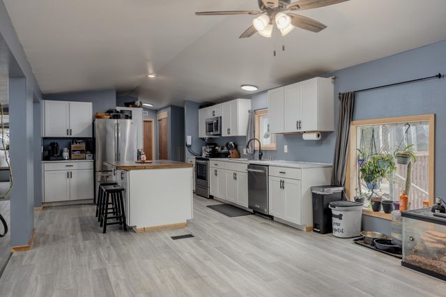 2134 NOAH COURT, North Pole, AK 99705