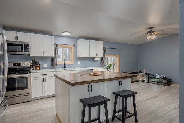 2134 NOAH COURT, North Pole, AK 99705