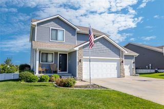 602 Bradford Drive, Norwalk, IA 50211