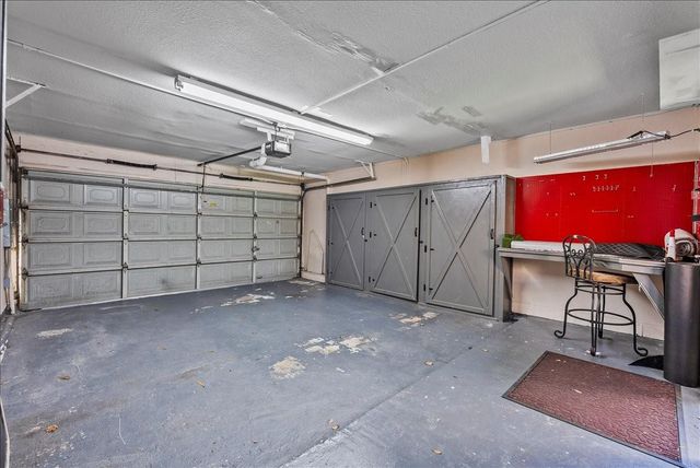 8908 Glacier Avenue, Texas City, TX 77591