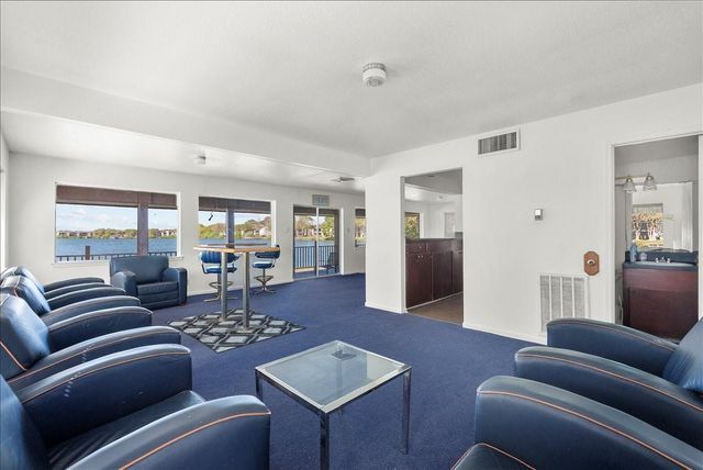 8908 Glacier Avenue, Texas City, TX 77591