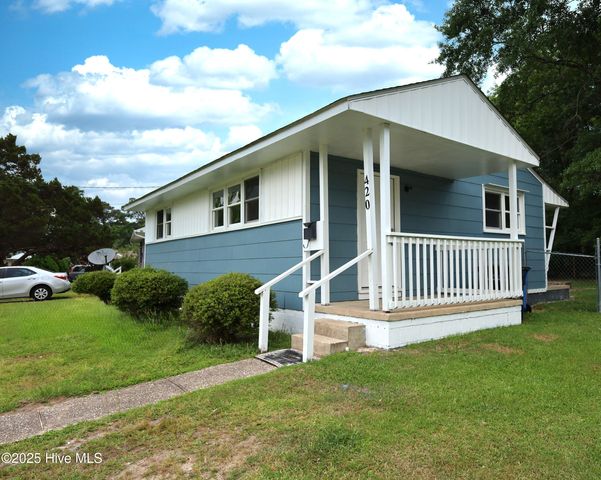 420 New River Drive, Jacksonville, NC 28540