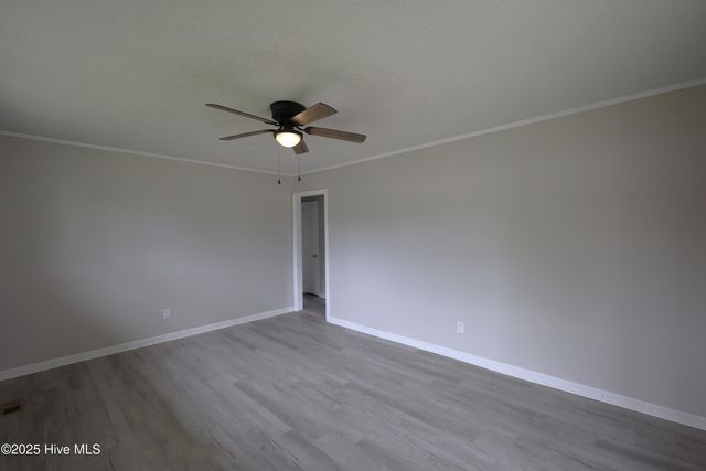 420 New River Drive, Jacksonville, NC 28540