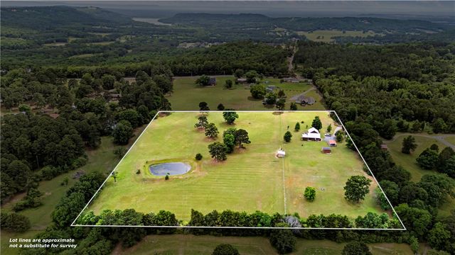 2393 Crow Mountain Road, Russellville, AR 72802