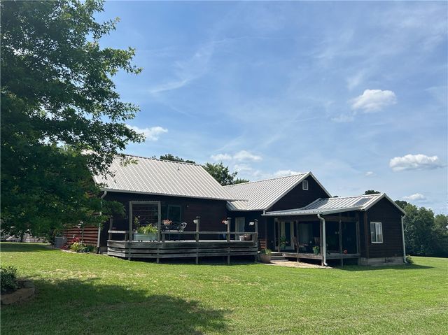 2393 Crow Mountain Road, Russellville, AR 72802