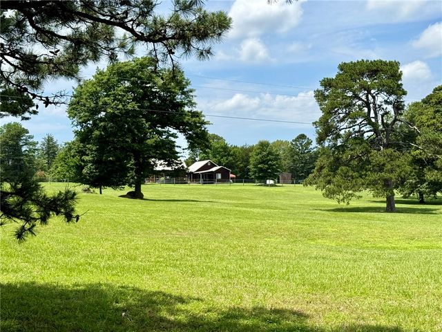 2393 Crow Mountain Road, Russellville, AR 72802