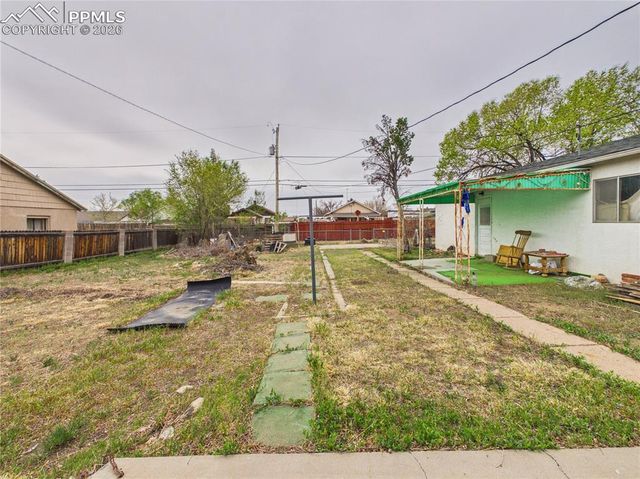 1710 E 11th Street, Pueblo, CO 81001