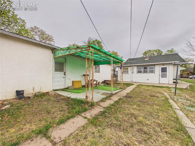 1710 E 11th Street, Pueblo, CO 81001