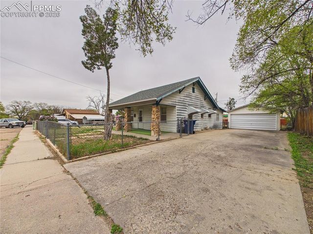 1710 E 11th Street, Pueblo, CO 81001