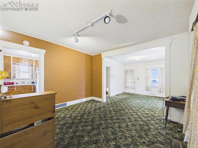 1710 E 11th Street, Pueblo, CO 81001