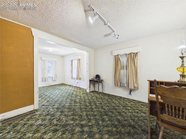 1710 E 11th Street, Pueblo, CO 81001