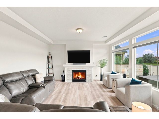3808 Sprucewood Dr, Johnstown, CO 80534