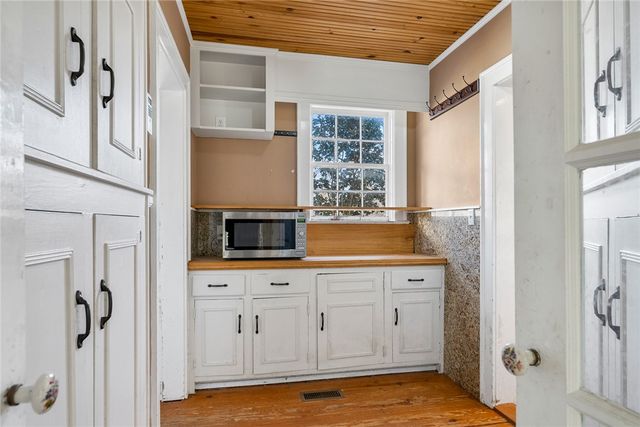 2307 W North Avenue, Anderson, SC 29625