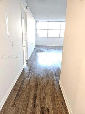 1200 NE Miami Gardens Dr 812W, Miami, FL 33179