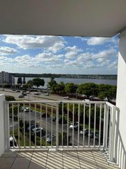 1200 NE Miami Gardens Dr 812W, Miami, FL 33179