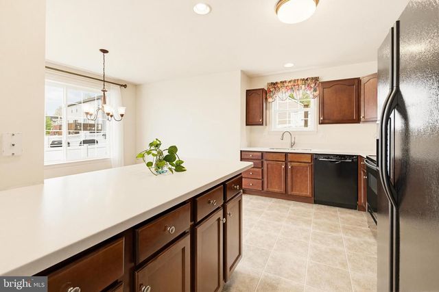 142 BEECH ST, Denver, PA 17517