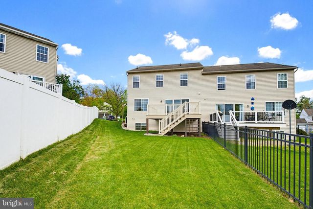 142 BEECH ST, Denver, PA 17517